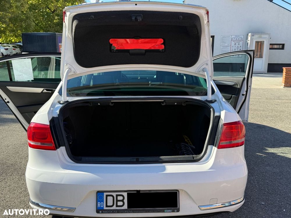 Volkswagen Passat Variant 2.0 TDI 4Motion BlueMotion Technology Highline - 6
