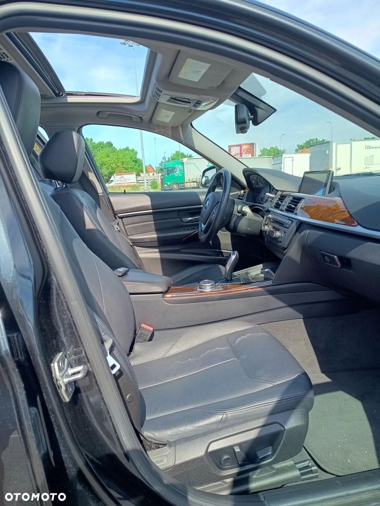 BMW Seria 3 328i xDrive - 12