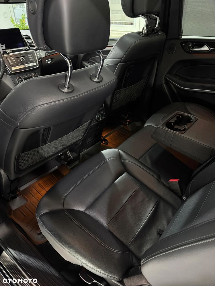 Mercedes-Benz GLS 500 4Matic 9G-TRONIC AMG Line - 19