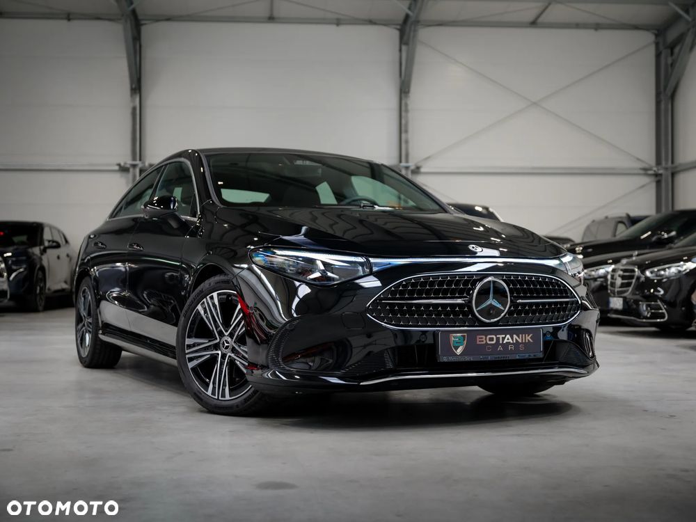 Mercedes-Benz CLA - 13