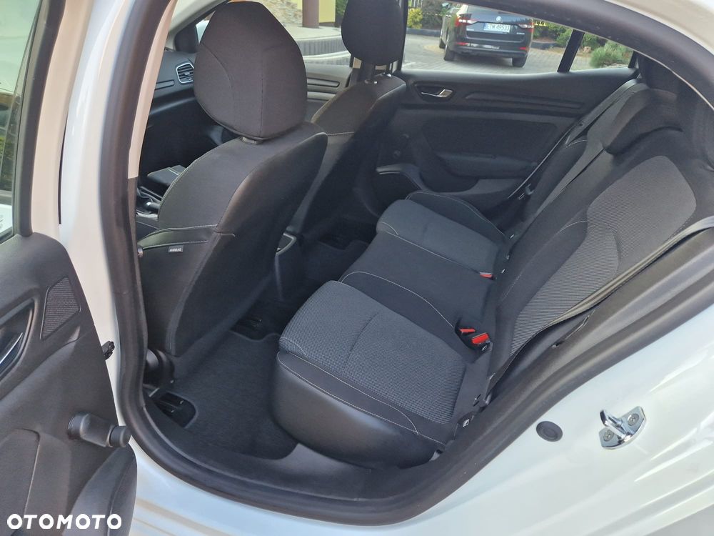 Renault Megane 1.2 Energy TCe Life - 7
