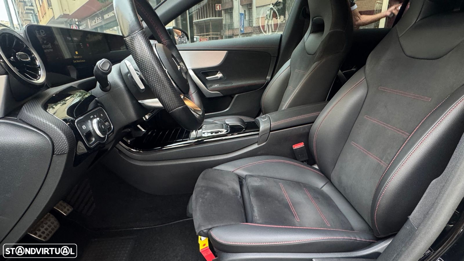 Mercedes-Benz CLA 180 - 16