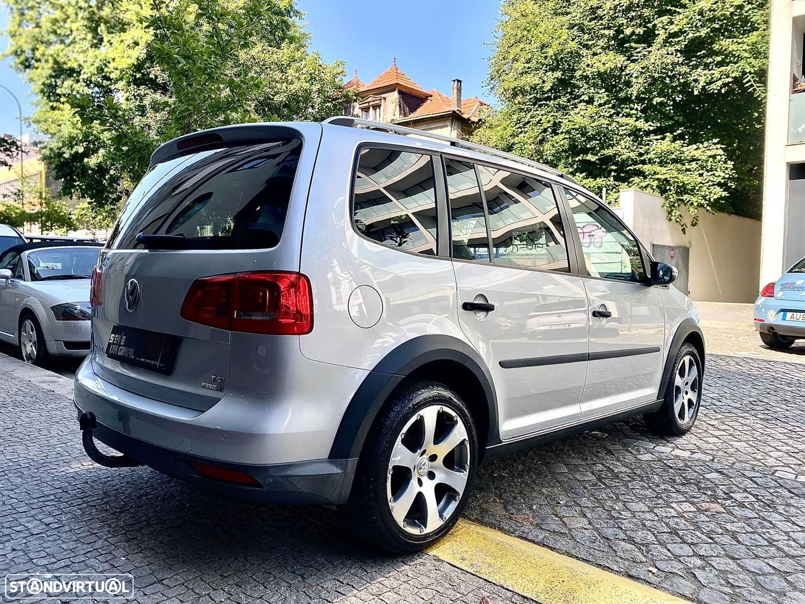 VW Touran 1.4 TSI EcoFuel DSG Comfortline - 8
