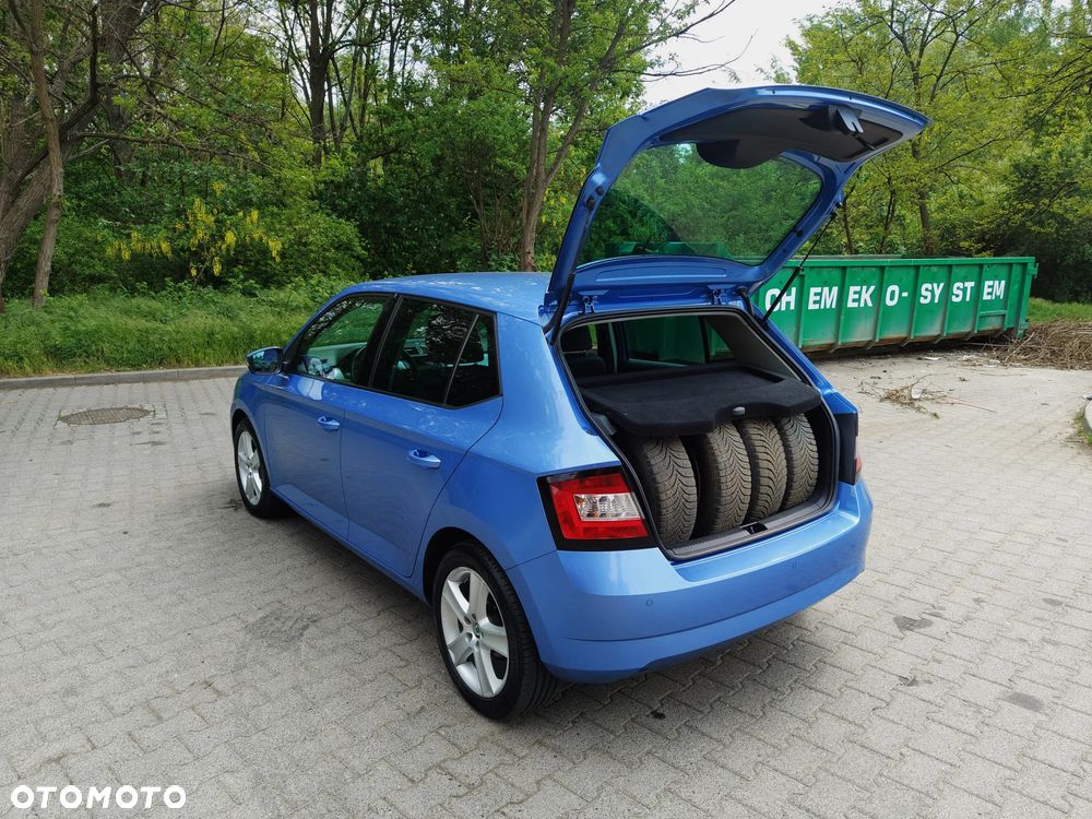 Skoda Fabia 1.2 TSI Cool Edition Red & Grey - 14