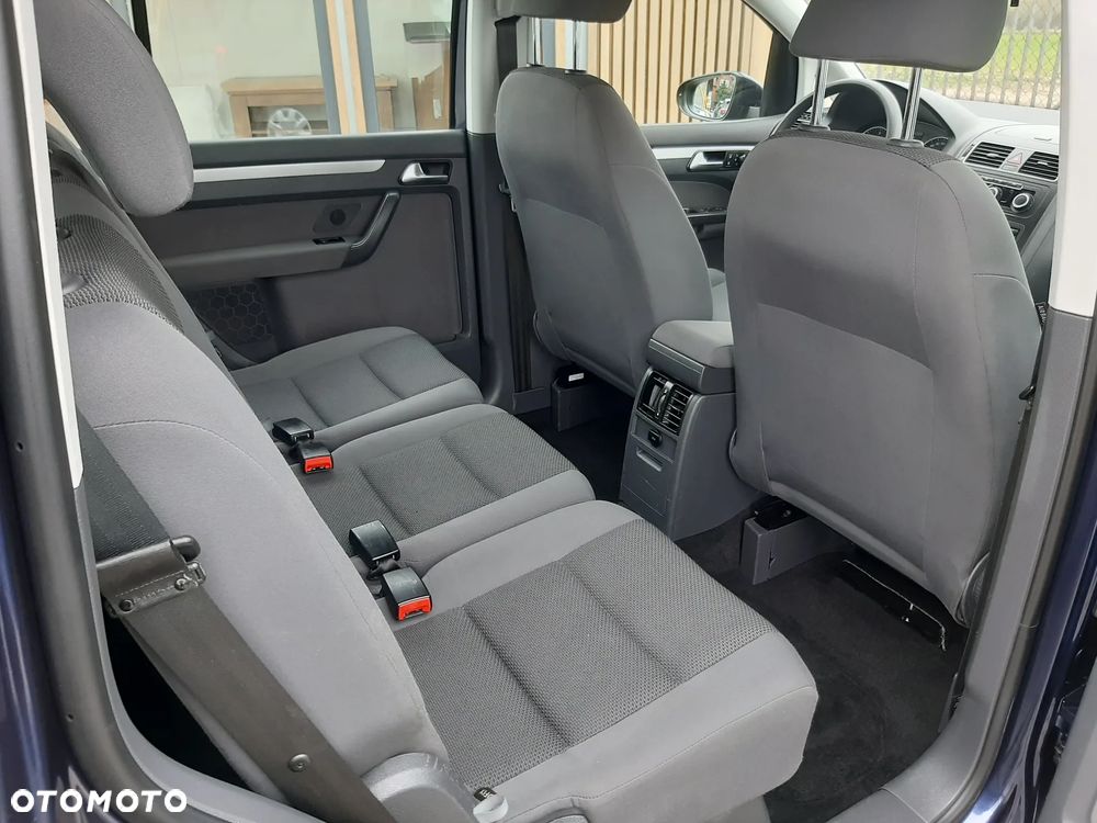 Volkswagen Touran 1.6 TDI DPF BlueMotion Technology Comfortline - 28