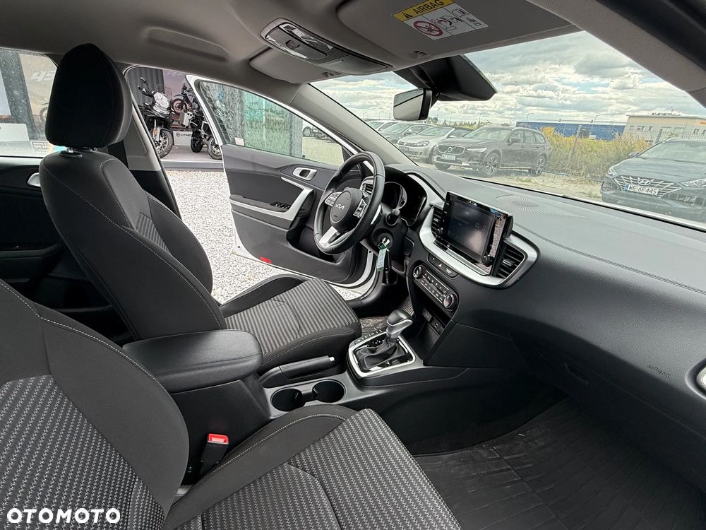 Kia Ceed 1.5 T-GDI M DCT - 15