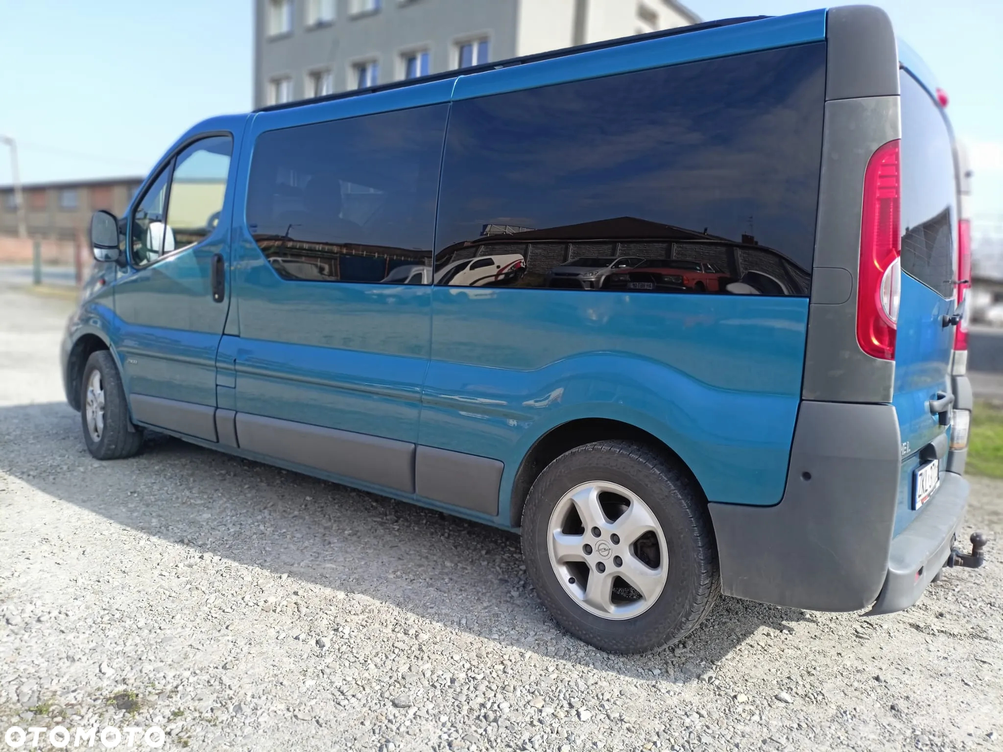 Opel Vivaro L2H1 2.9t MTA - 4