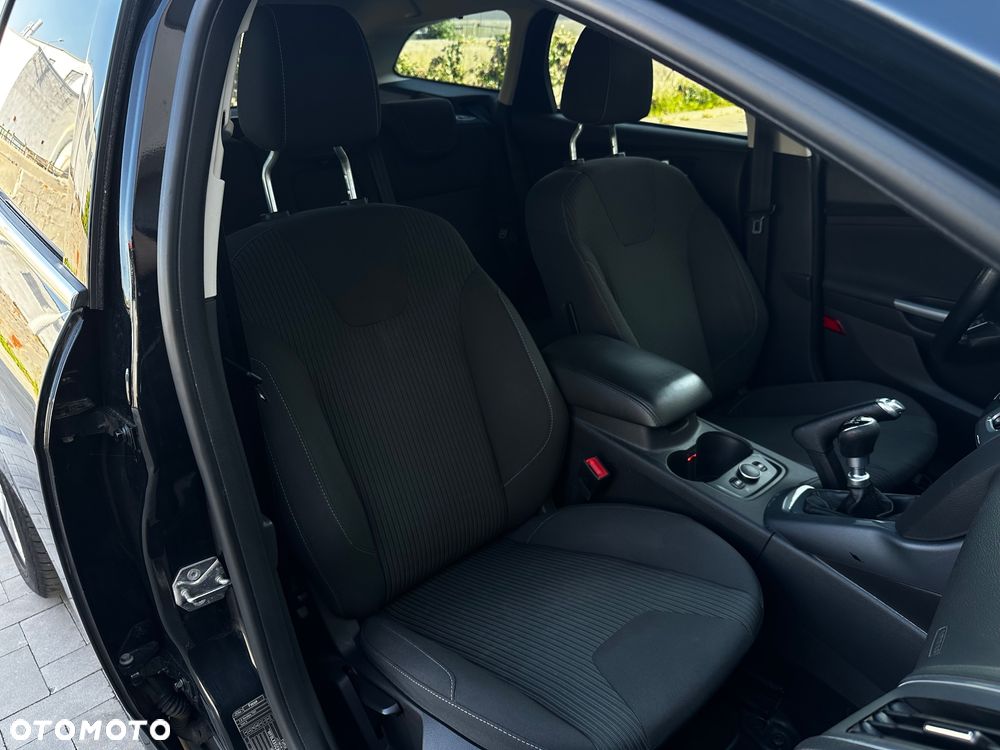 Ford Focus - 13