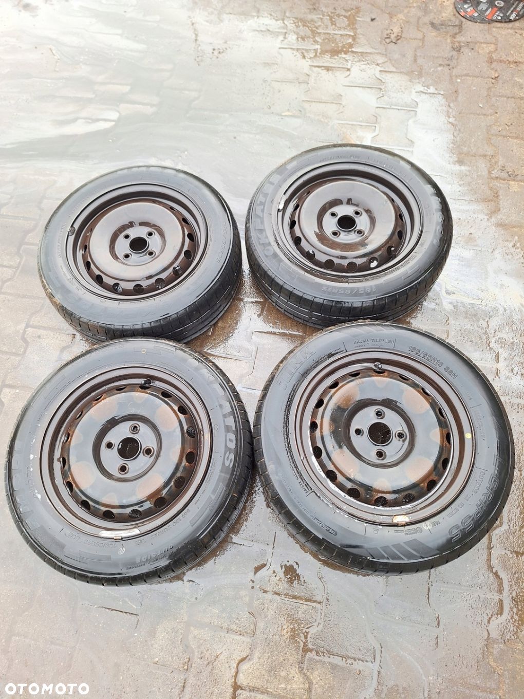 HYUNDAI i20 II 15R FELGI STALOWE 15 4x100 52910-C8001 KOMPLET OE - 1