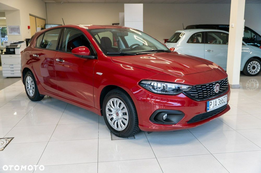 Fiat Tipo 1.4 16v Lounge EU6d - 3