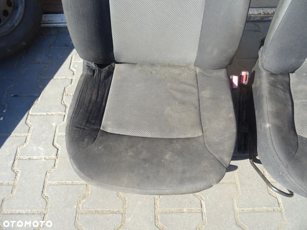 DACIA DOKKER FOTEL LEWY PRAWY KOMPLET CZESCI ROZNE PYTAC - 7