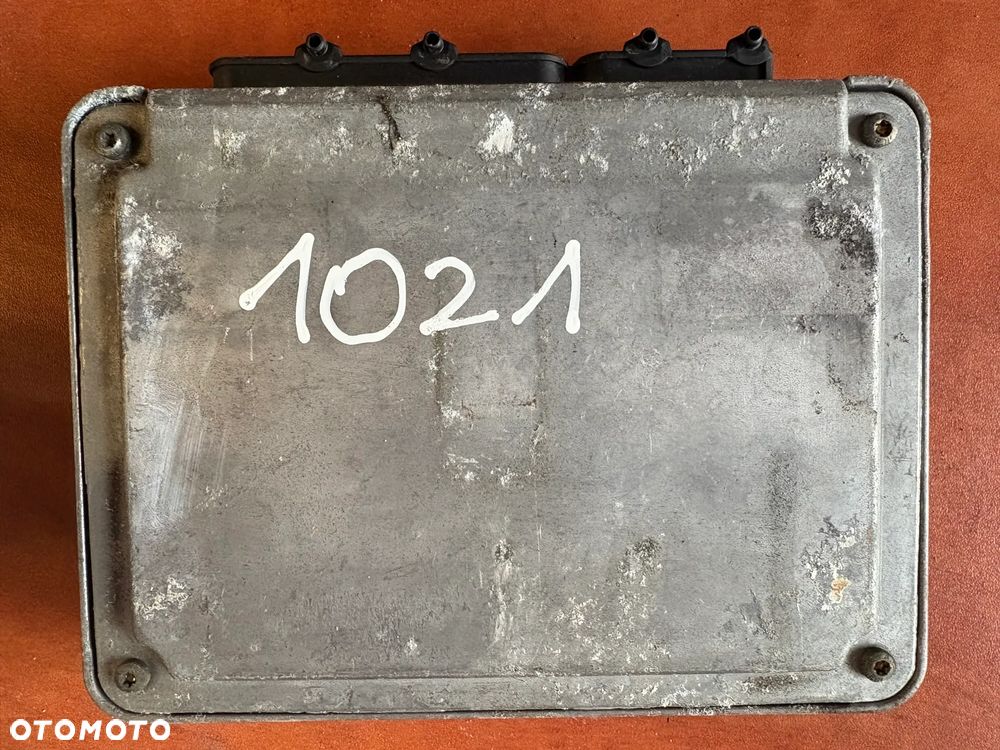 Volkswagen OE 038906018GS 0281010242 - 2