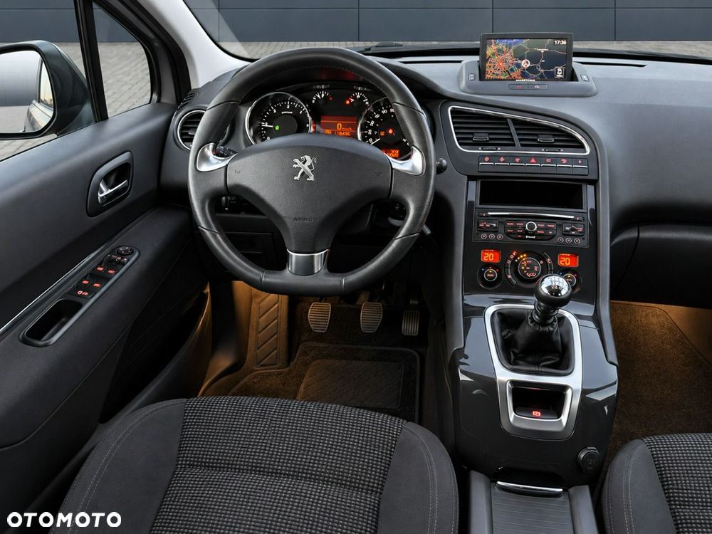 Peugeot 5008 2.0 BlueHDi Allure - 17