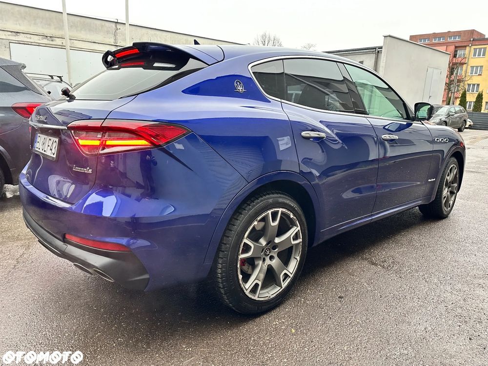 Maserati Levante Q4 - 4