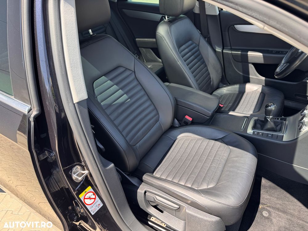 Volkswagen Passat 2.0 TDI BlueMotion Technology Highline - 12