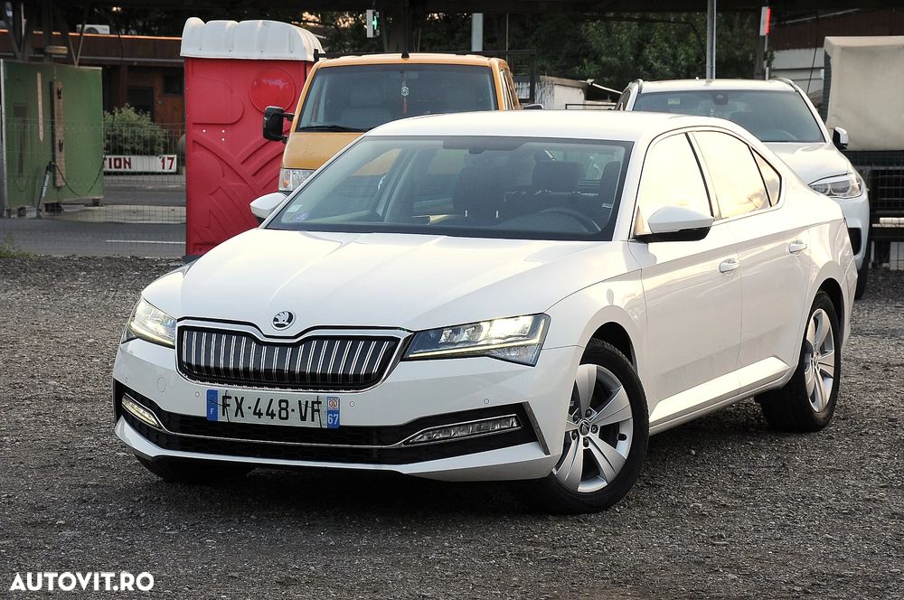 Skoda Superb 1.4 TSI DSG Ambition - 2