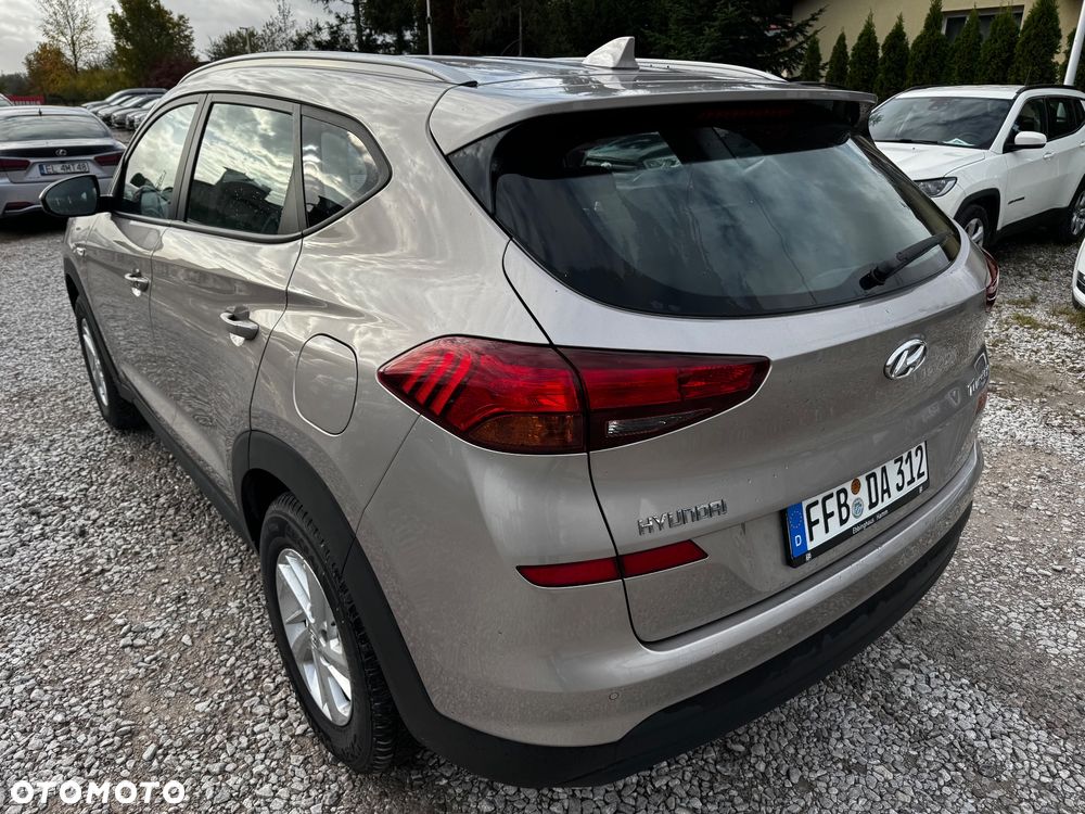 Hyundai Tucson blue 1.6 GDi 2WD Passion - 12