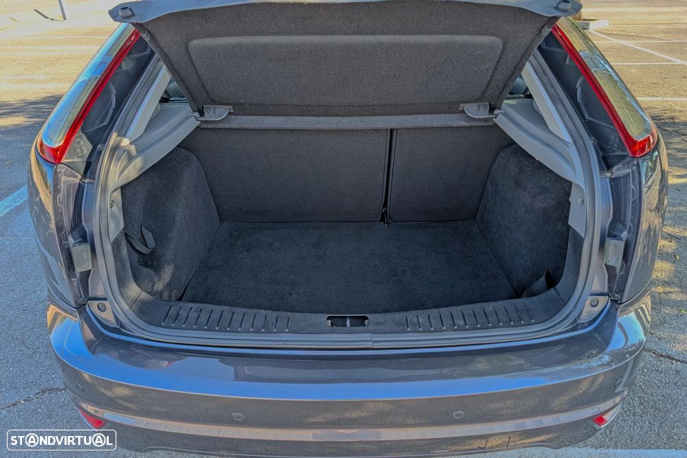 Ford Focus 1.6 TDCi Titanium - 12