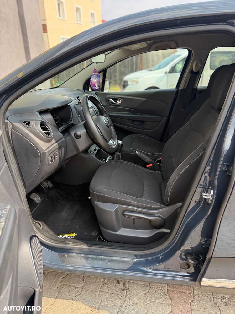 Renault Captur - 10