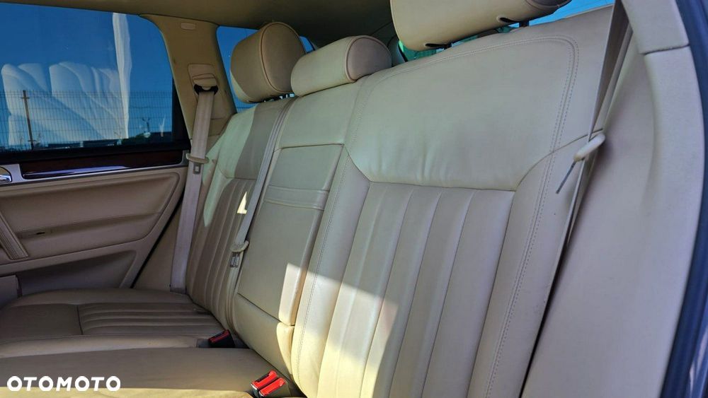 Volkswagen Touareg - 20