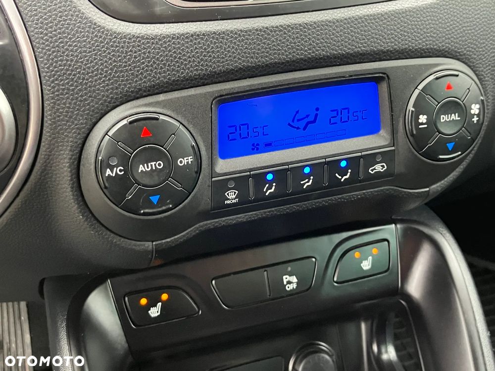 Hyundai ix35 blue 1.6 2WD Finale Gold - 29