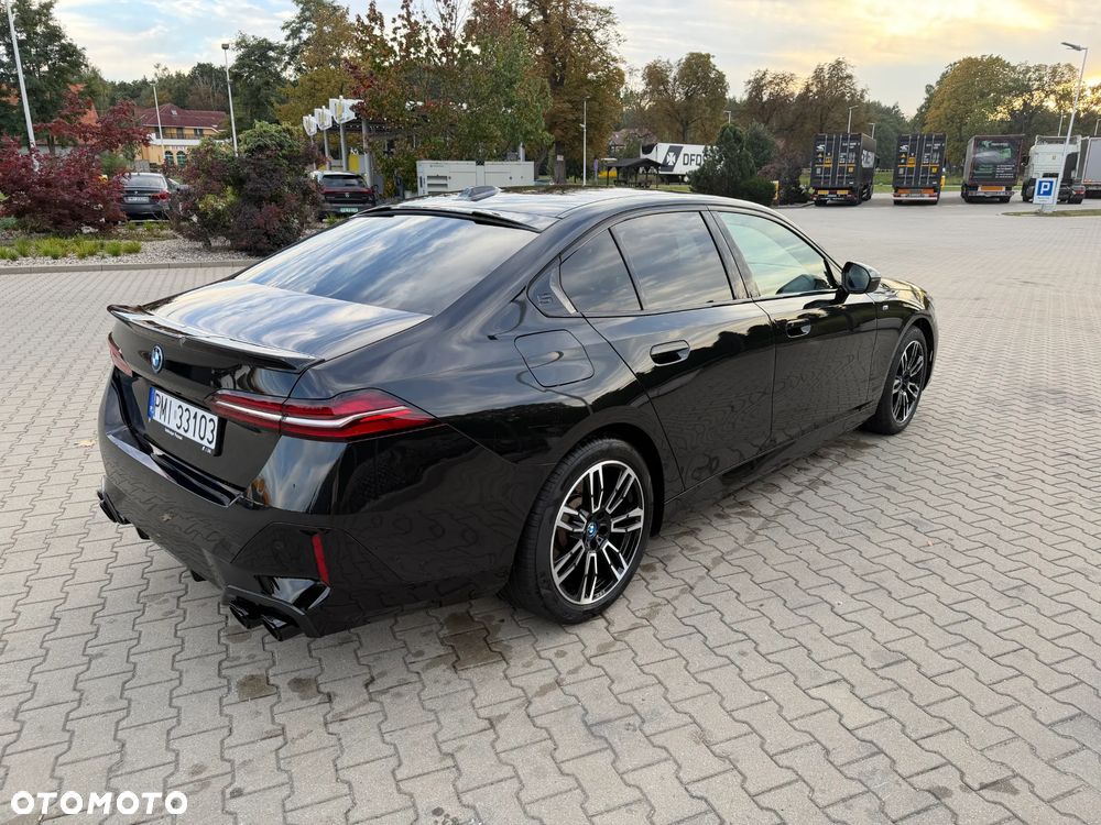 BMW Seria 5 530e xDrive - 10