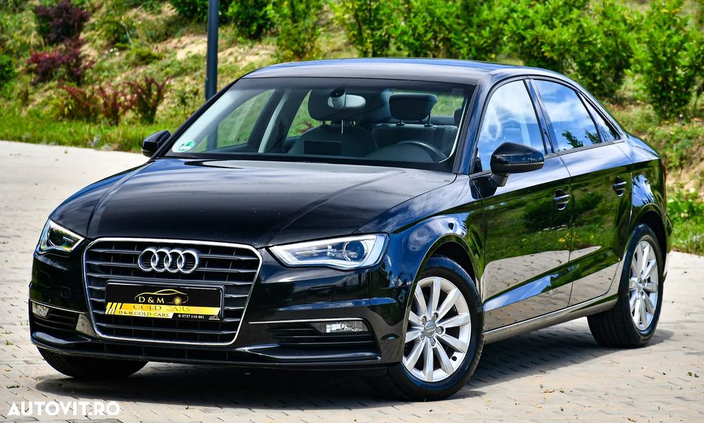 Audi A3 1.6 TDI Sportback (clean diesel) S tronic Attraction