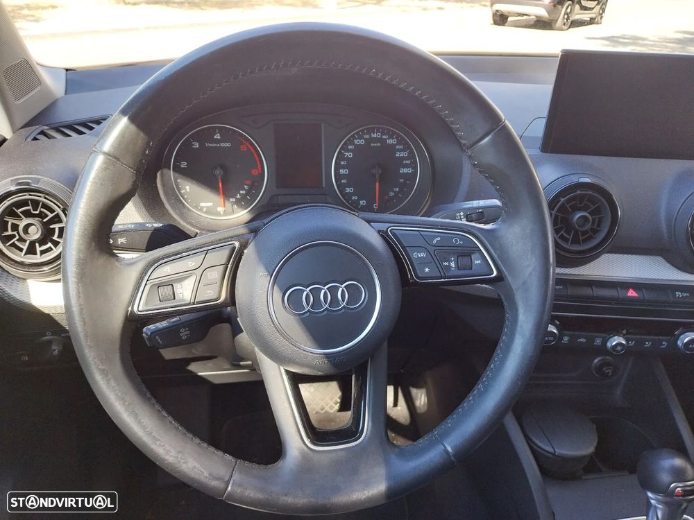 Audi Q2 2.0 TDI S tronic quattro - 9