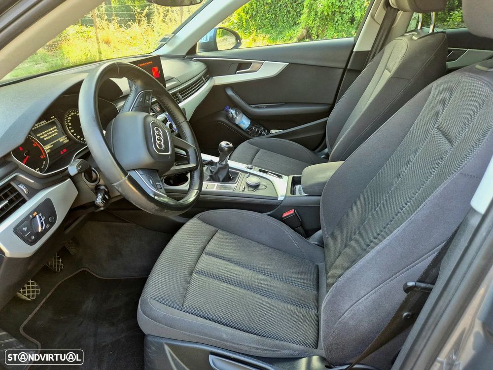Audi A4 Avant 2.0 TDI Business Line - 7