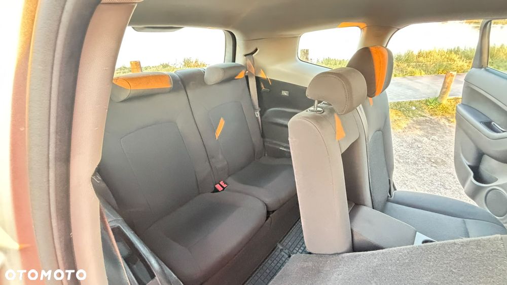 Chevrolet Orlando 2.0 D LTZ - 11