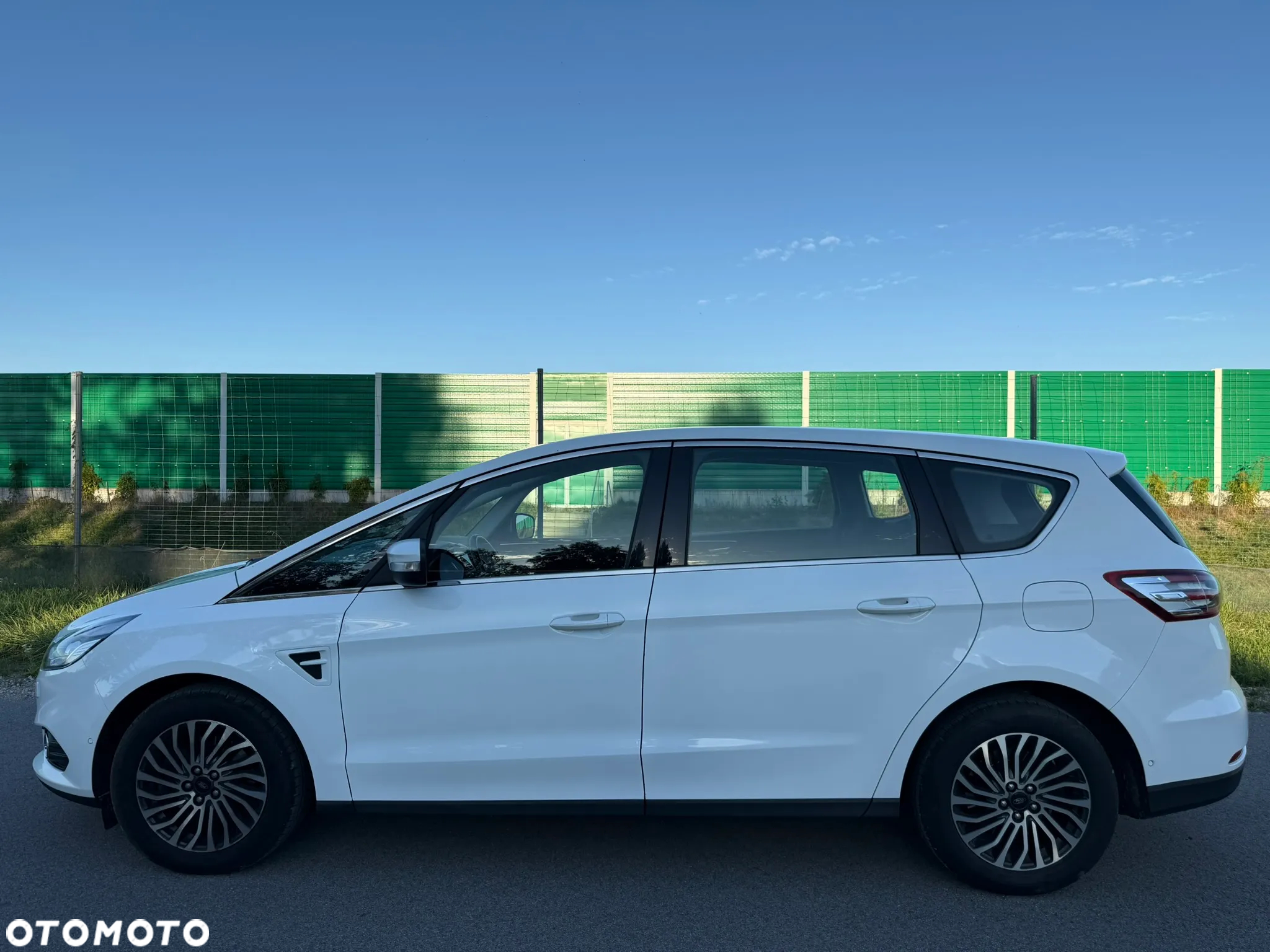 Ford S-Max 2.0 EcoBlue Titanium - 4