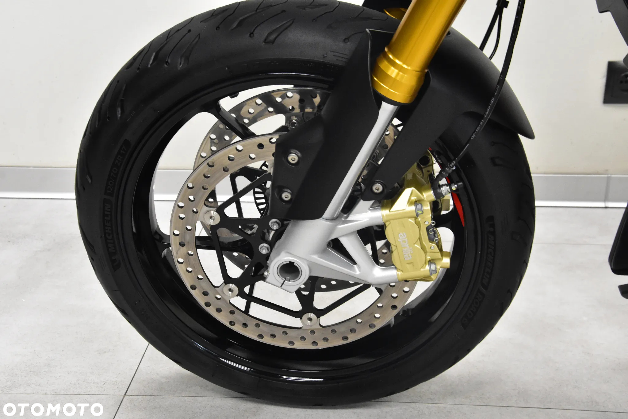 Aprilia Dorsoduro - 34