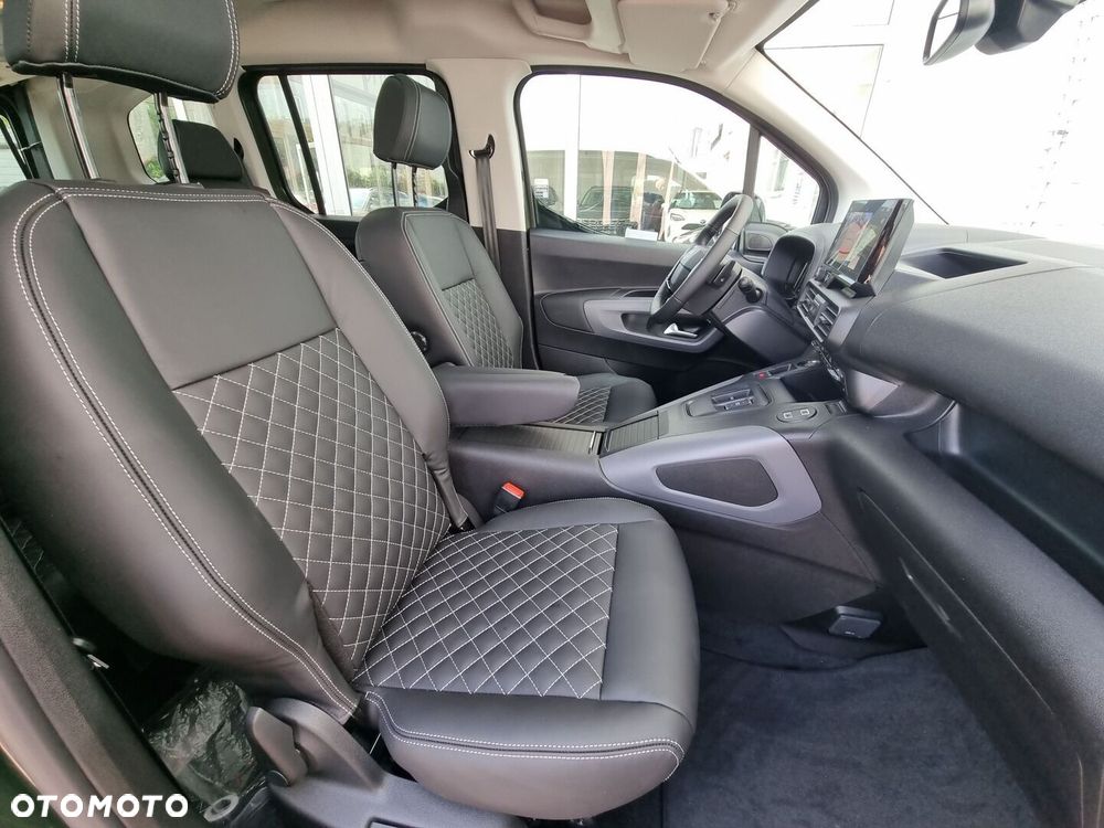 Toyota Proace City Verso 1.5 D-4D VIP - 10