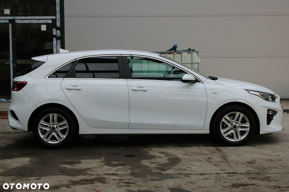 Kia Ceed 1.4 T-GDI L Business Line - 39