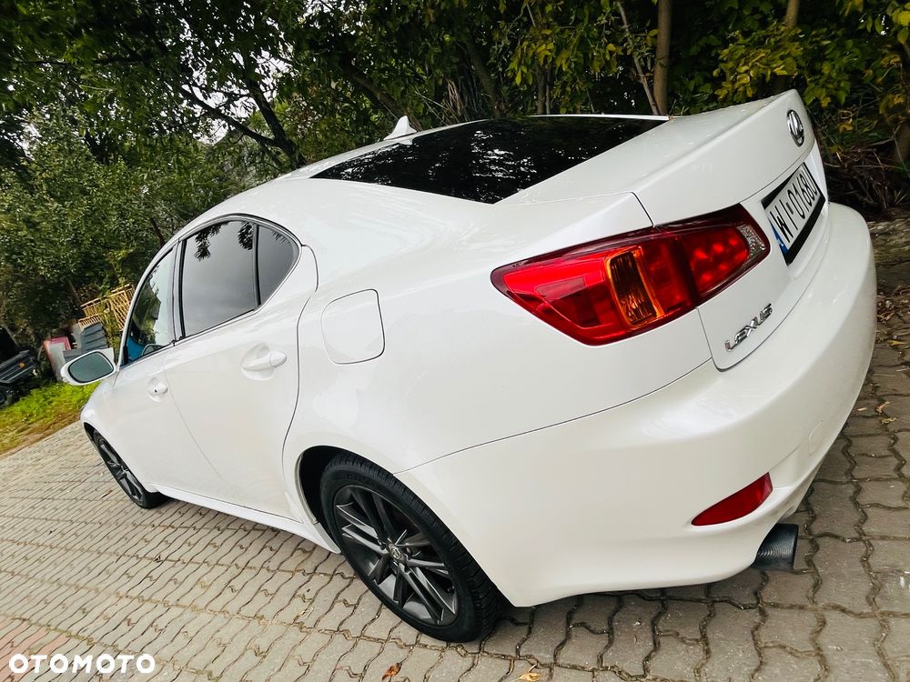 Lexus IS 250 Sport - 2