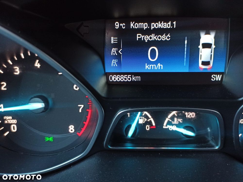 Ford Kuga - 17