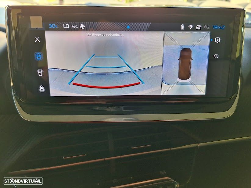 Peugeot 2008 1.2 Hybrid Allure e-DCS6 - 28