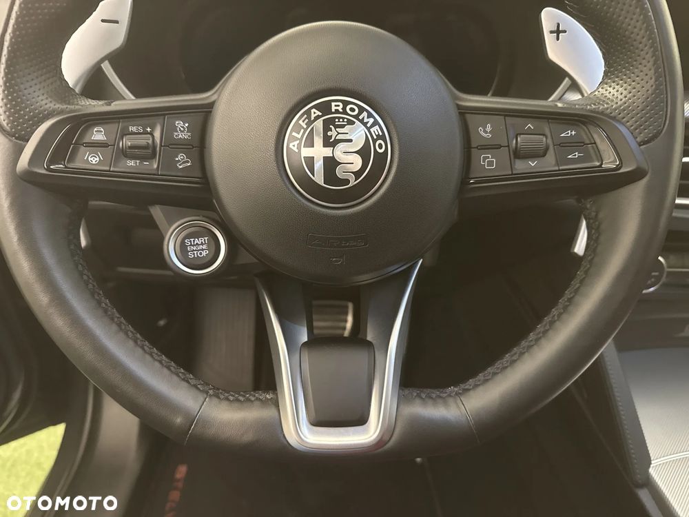 Alfa Romeo Stelvio 2.0 Turbo Veloce Q4 - 13