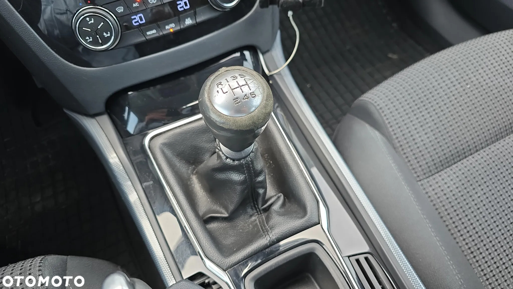 Peugeot 508 2.0 HDi Active - 24
