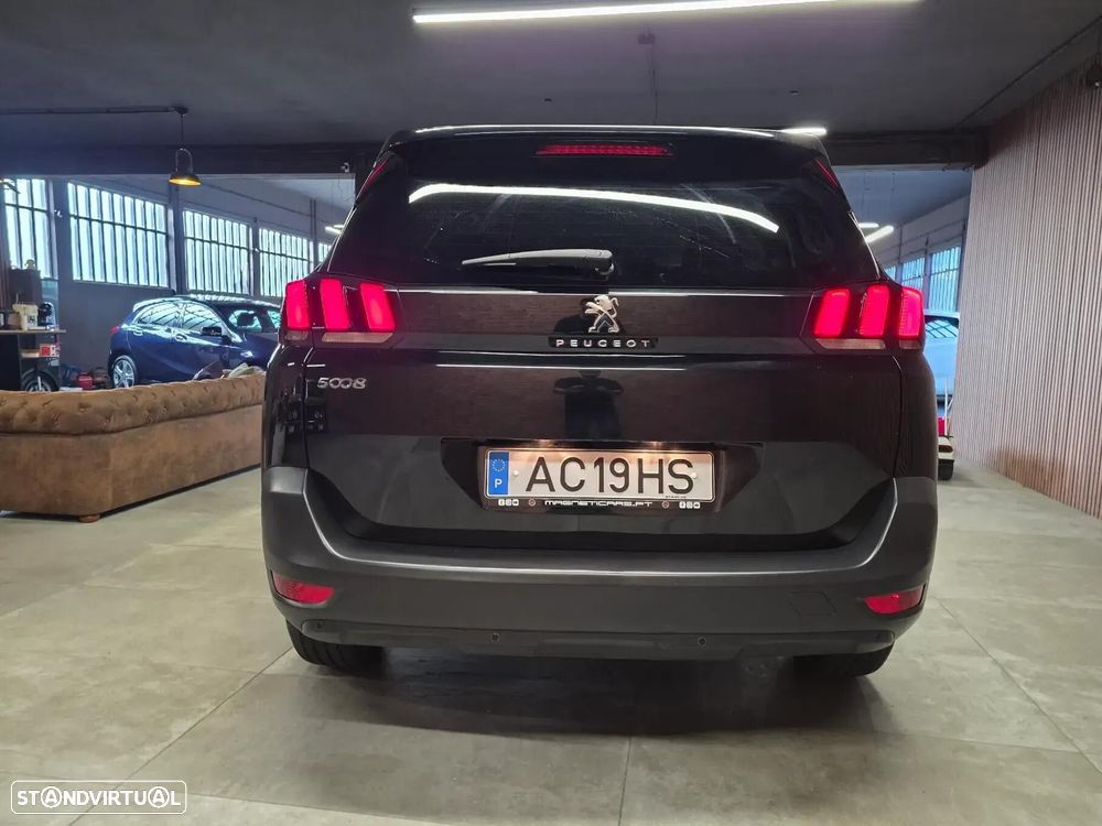 Peugeot 5008 BlueHDI 120 EAT6 Active - 26