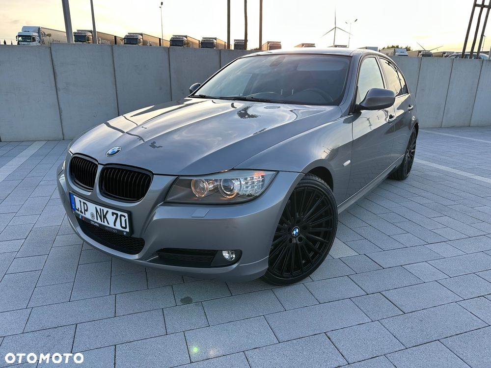 BMW Seria 3 320d DPF - 1