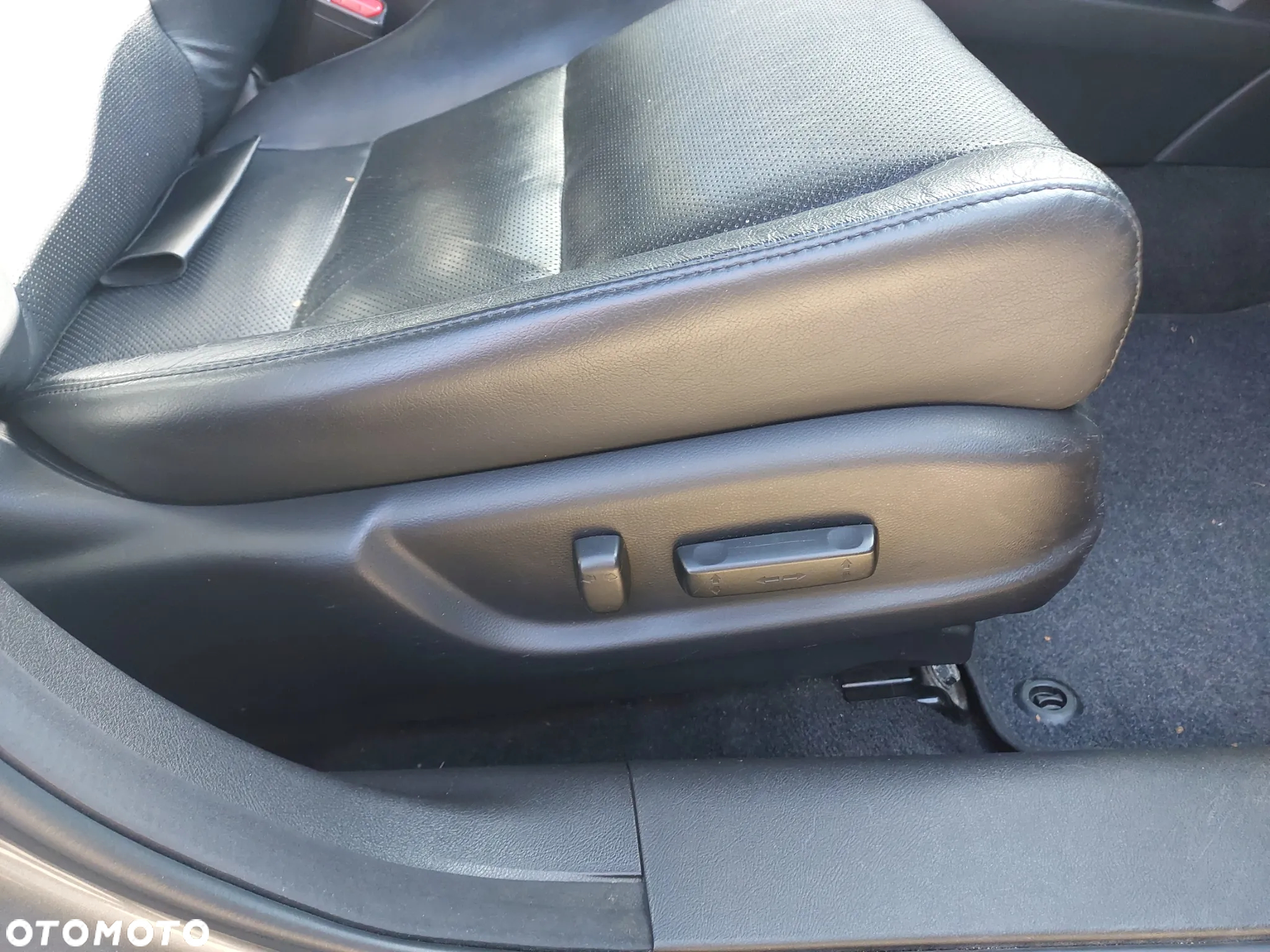 Honda Accord 2.2d Executive Nav - 3