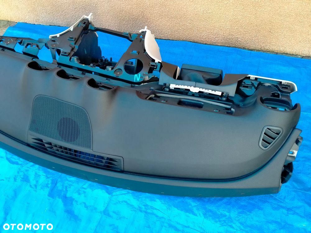 MERCEDES W206 KONSOLA DESKA CZARNA DÓŁ BEŻOWY AIRBAG PAS PASY KOMPLET - 18