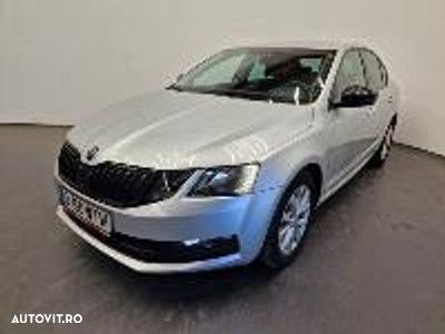 Skoda Octavia - 3