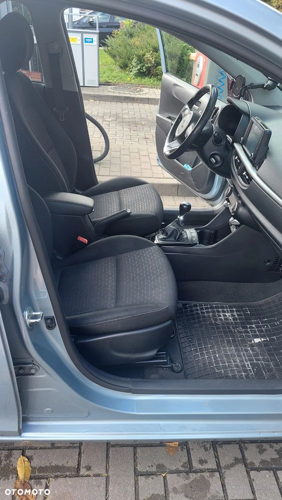Kia Picanto 1.2 L - 4