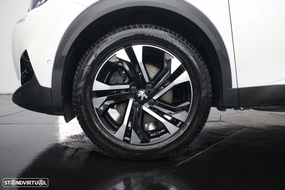 Peugeot e-2008 50 kWh GT - 34