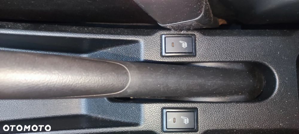 Suzuki Ignis 1.2 Premium AGS - 4