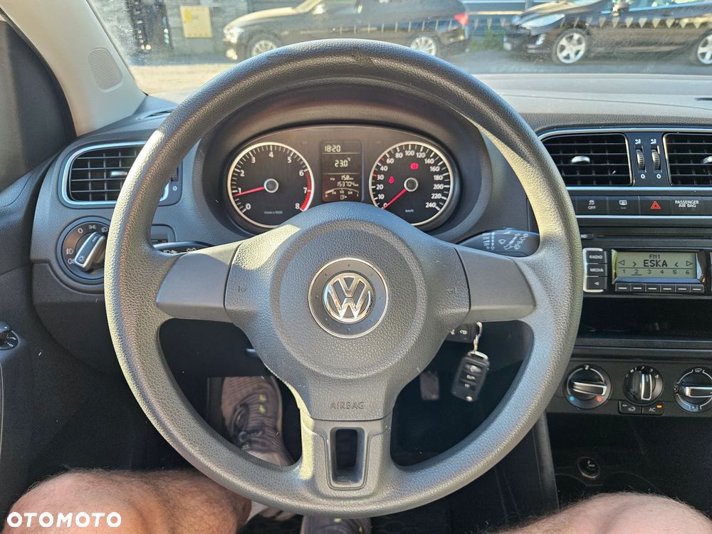 Volkswagen Polo 1.4 Team - 16