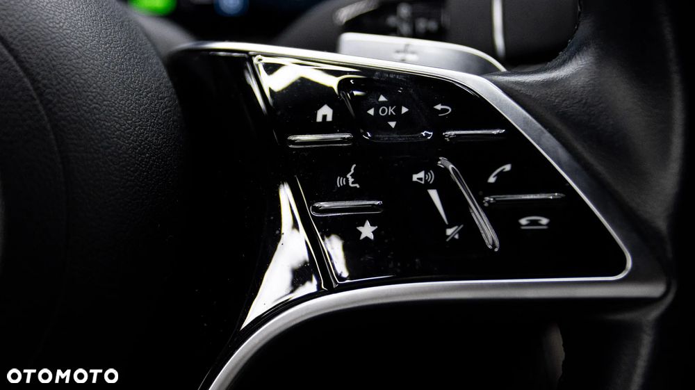 Mercedes-Benz Klasa E 300 de 9G-TRONIC - 18