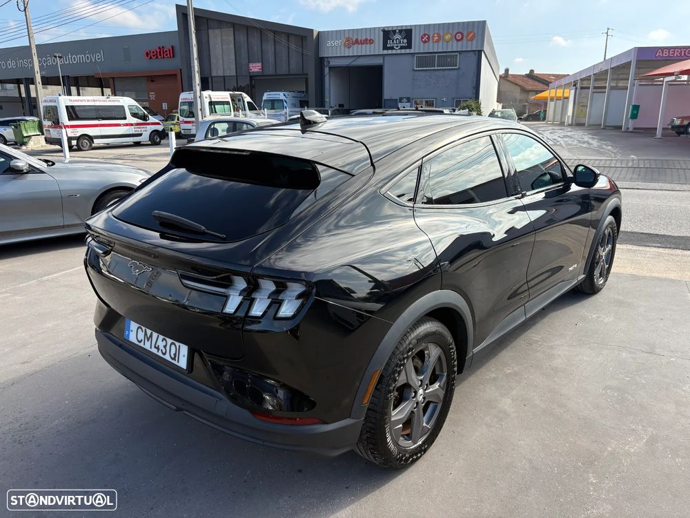 Ford Mustang Mach-E Standard - 5